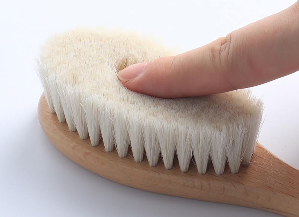 Soft Goat Hair Brush for Sensitive Scalp
