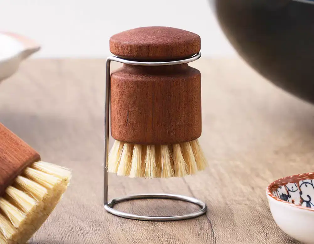 Wooden Pot Scrubber Brush